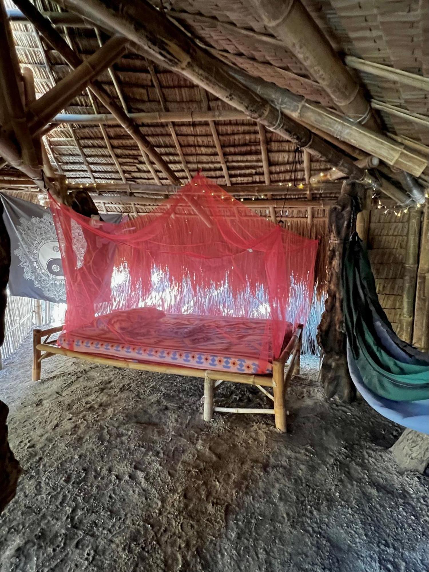 Tribal Huts Community Hostel Daanbantayan ห้อง รูปภาพ